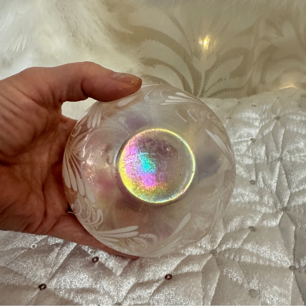 Vintage Iridescent Glass Perfume Bottle Pink and White Atomizer With Stopper - Picture 3 of 7